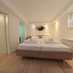 Tatil Evi Haus Mit Grossen Garten Mit Neuer Umgebaute Kueche *