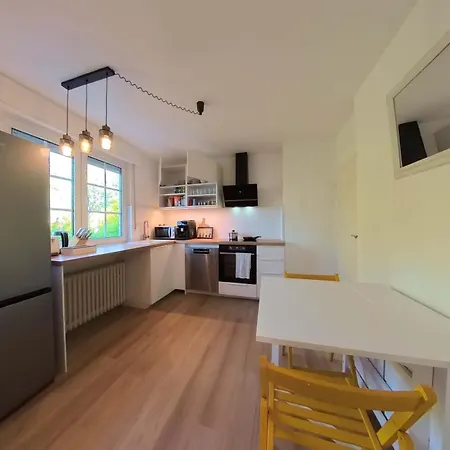 Haus Mit Großen Garten Mit Neuer Umgebaute Küche Ferienhaus *