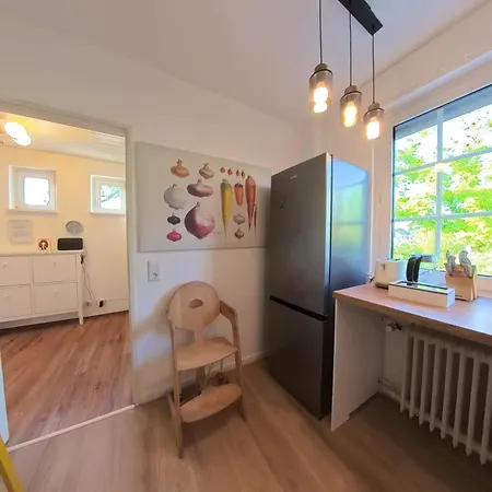 Haus Mit Grossen Garten Mit Neuer Umgebaute Kueche Prázdninový dům *
